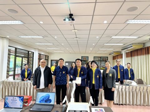 โรงเรียนสาธิต มรภ.เชียงราย ต้อนรับคณะศึกษาดูงานจากโรงเรียนบ้านห้วยไคร้ จ.เชียงราย